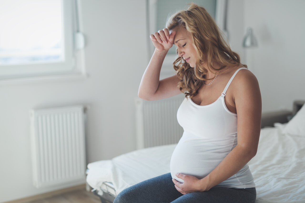 Pré-eclâmpsia: quando o corpo da mãe entra em alerta vermelho