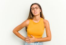 Nem sempre é má digestão — às vezes é pedra na vesícula