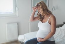 Pré-eclâmpsia não começa com pressão alta